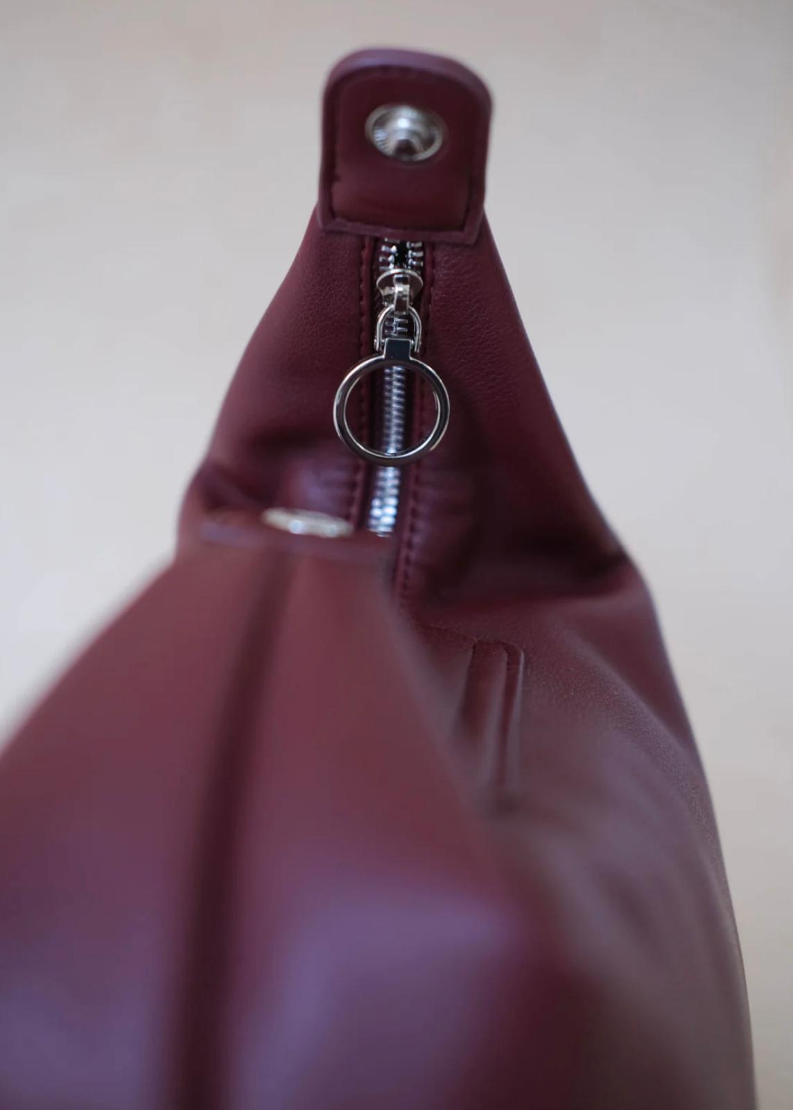 الاسم + السعر