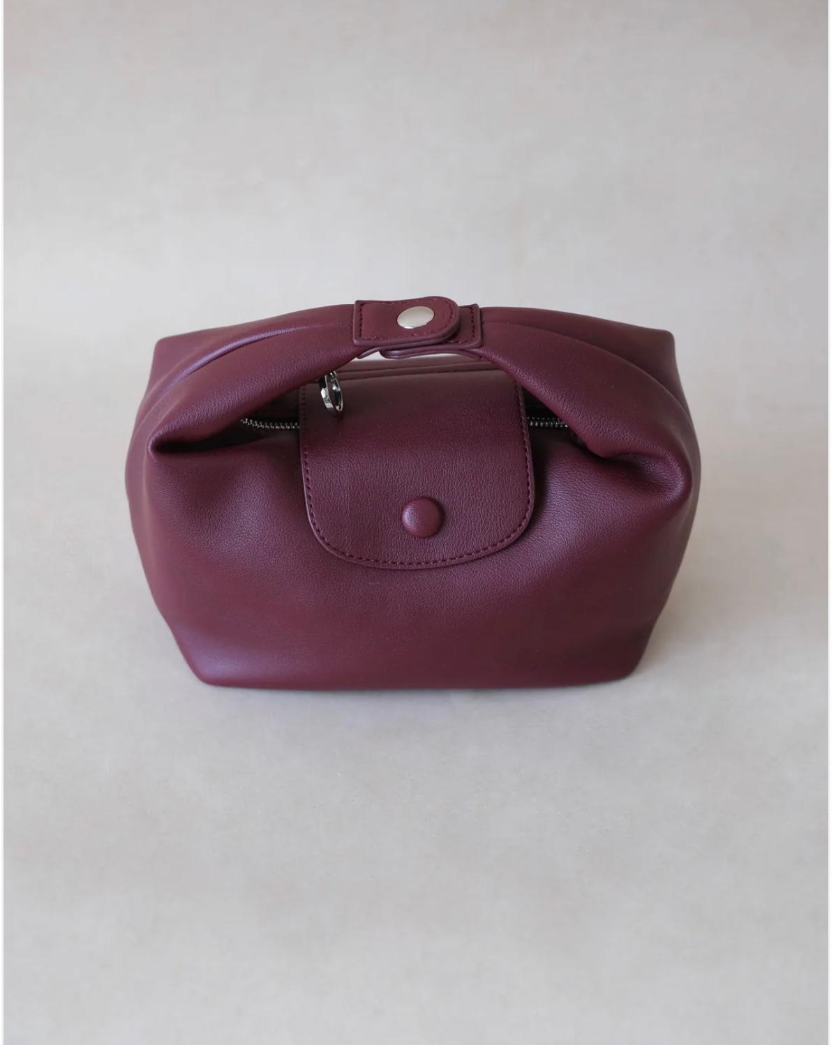 الاسم + السعر